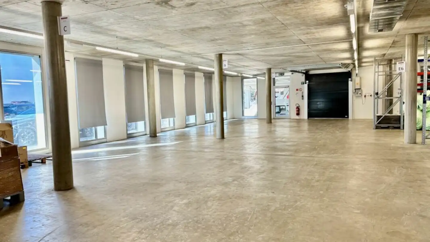 Department store for rent - En Budron, 1052 Le Mont-sur-Lausanne - Photo 2