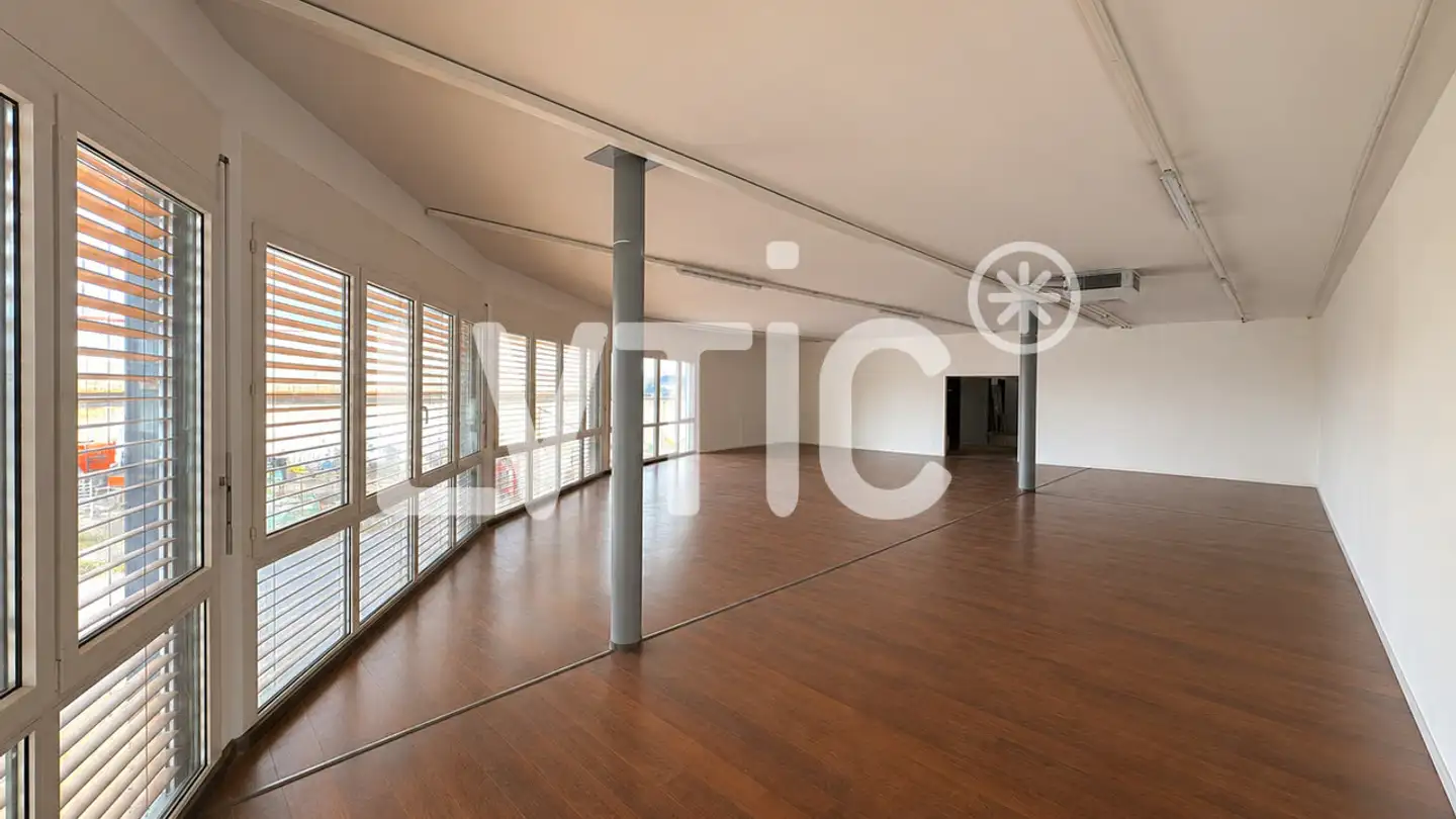 Office space for rent - 1844 Villeneuve VD - Photo 3
