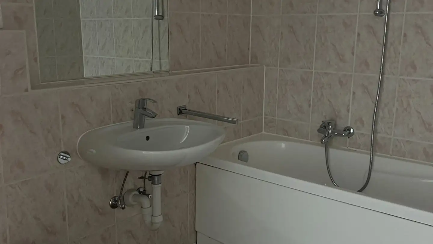 Appartement à louer - Via Delle Scuole 3, 6900 Paradiso - Photo 3