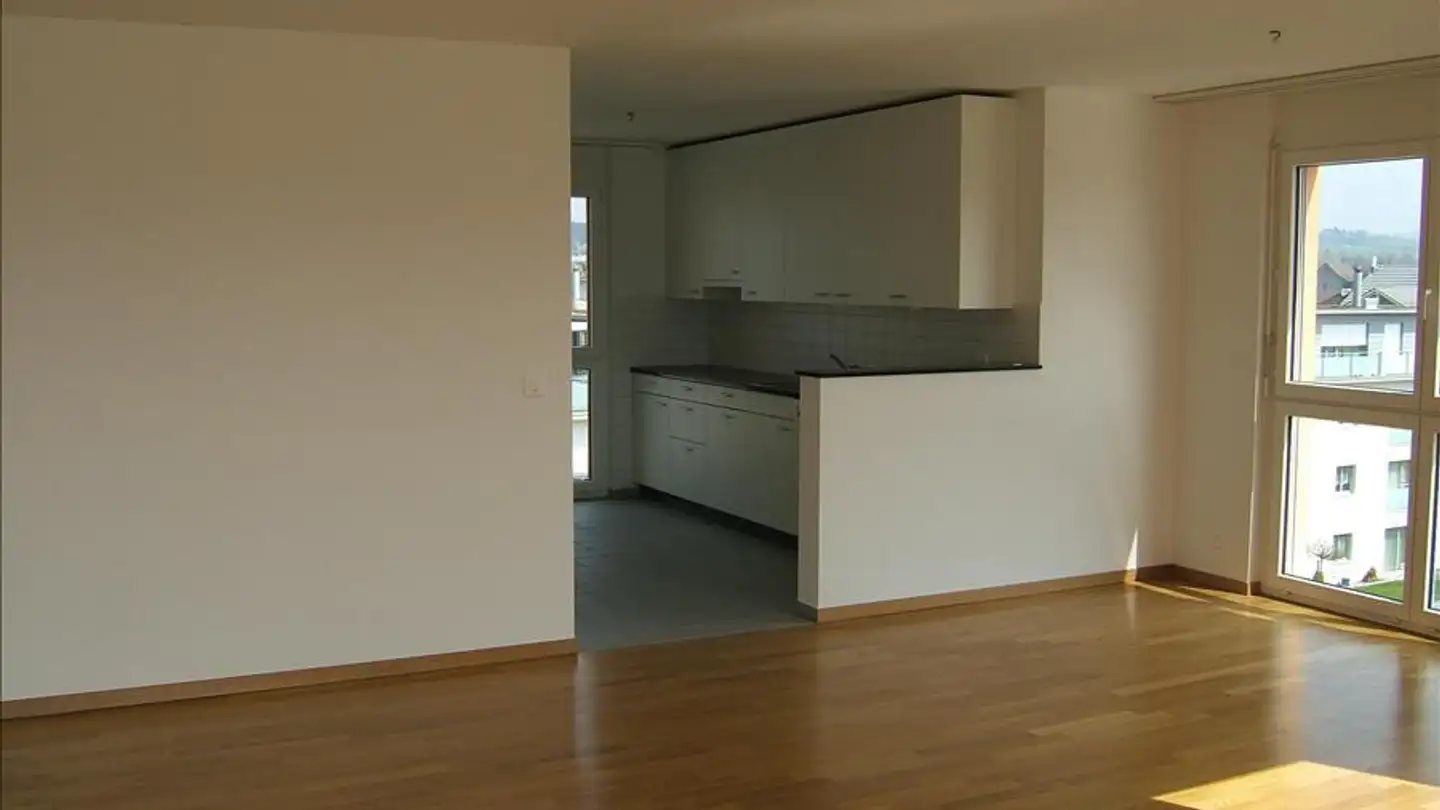 Wohnung mieten - In Der Höh 14, 8604 Volketswil - Foto 3