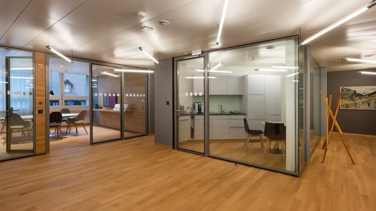 Bürofläche mieten - Bahnhofstrasse 5, 4950 Huttwil - Foto 4