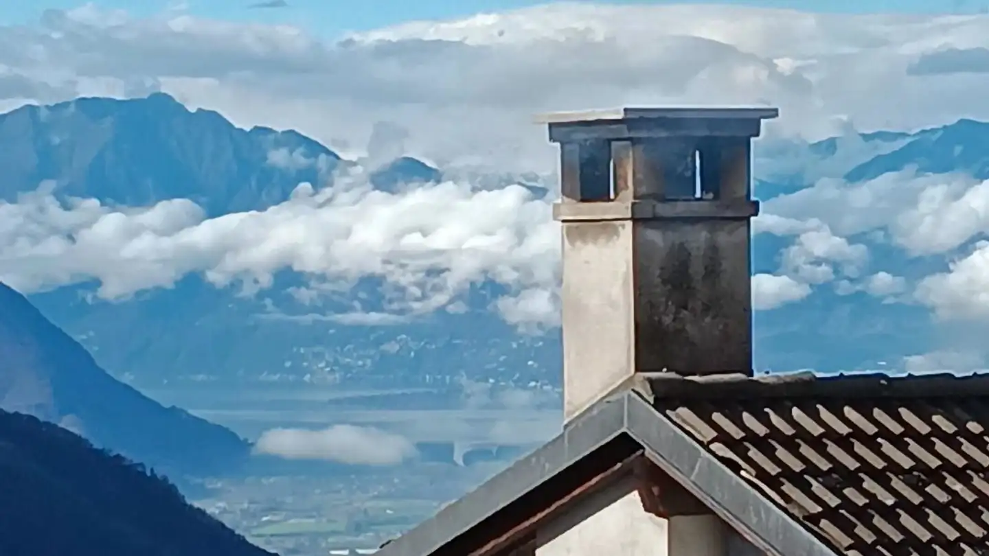 Maison individuelle à louer - Via Carena, 6584 Carena