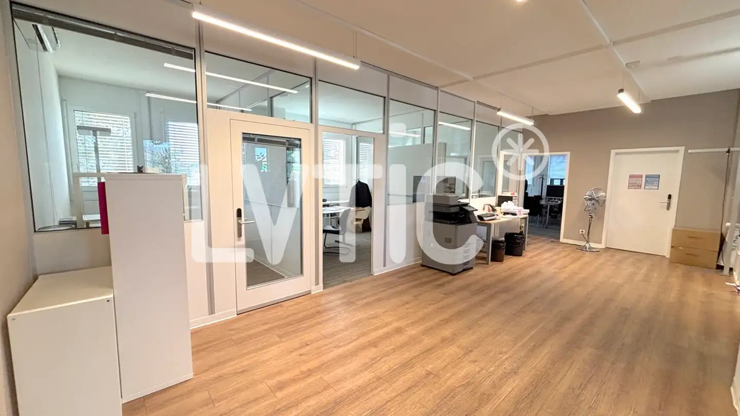 Spazio ufficio in affitto - 1030 Bussigny