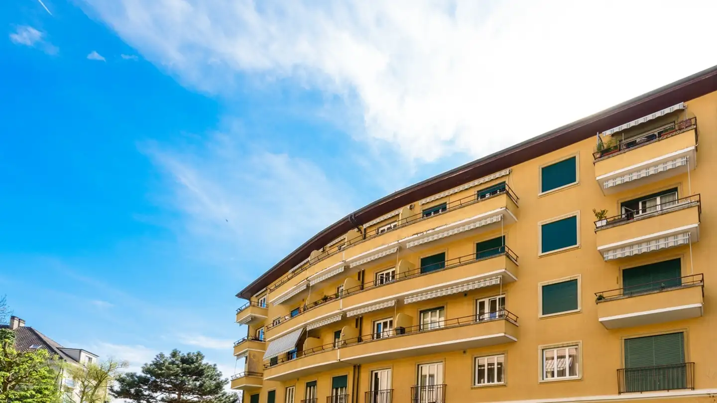 Outdoor parking space for rent - Chemin Vermont 8, 1006 Lausanne