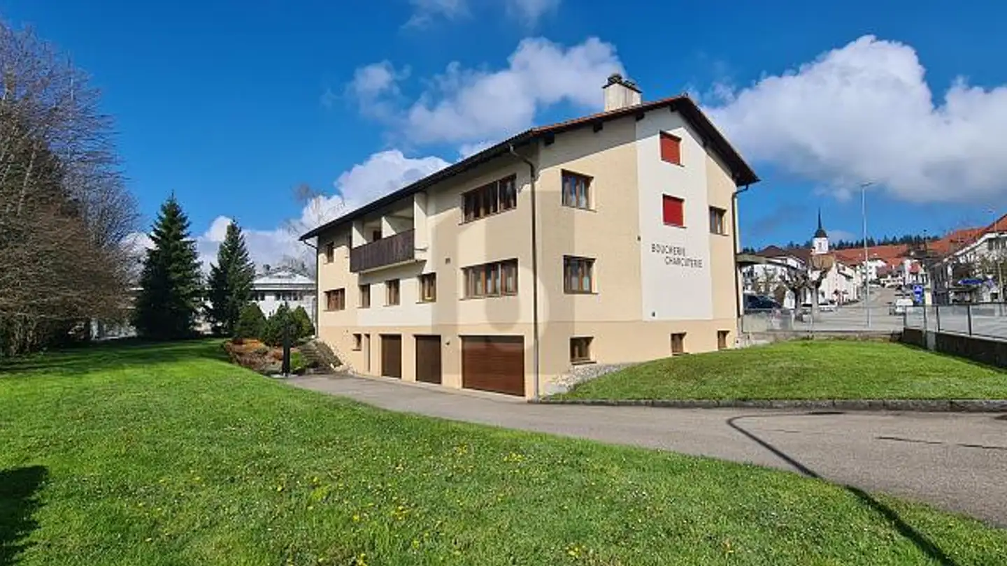 Residential building for sale - 2345 Les Breuleux - Photo 2