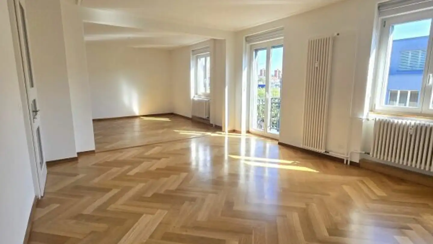 Attic flat for sale - Farnsburgerstrasse 6, 4052 Basel - Photo 2