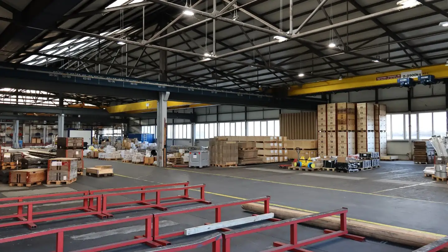 Industrial property for rent - Silbernstrasse 5, 8953 Dietikon - Photo 2