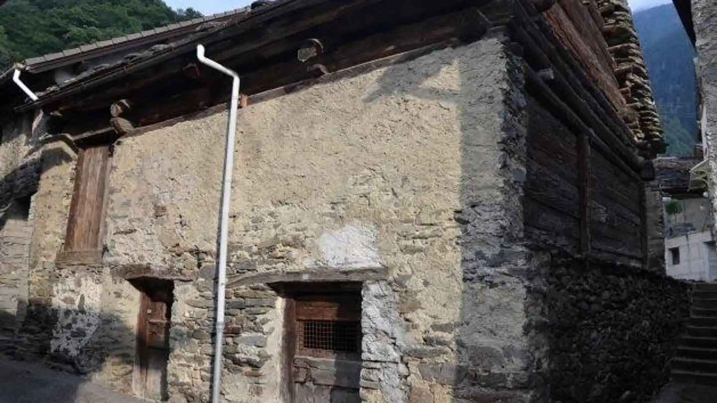 House for sale - 6717 Dangio - Photo 2