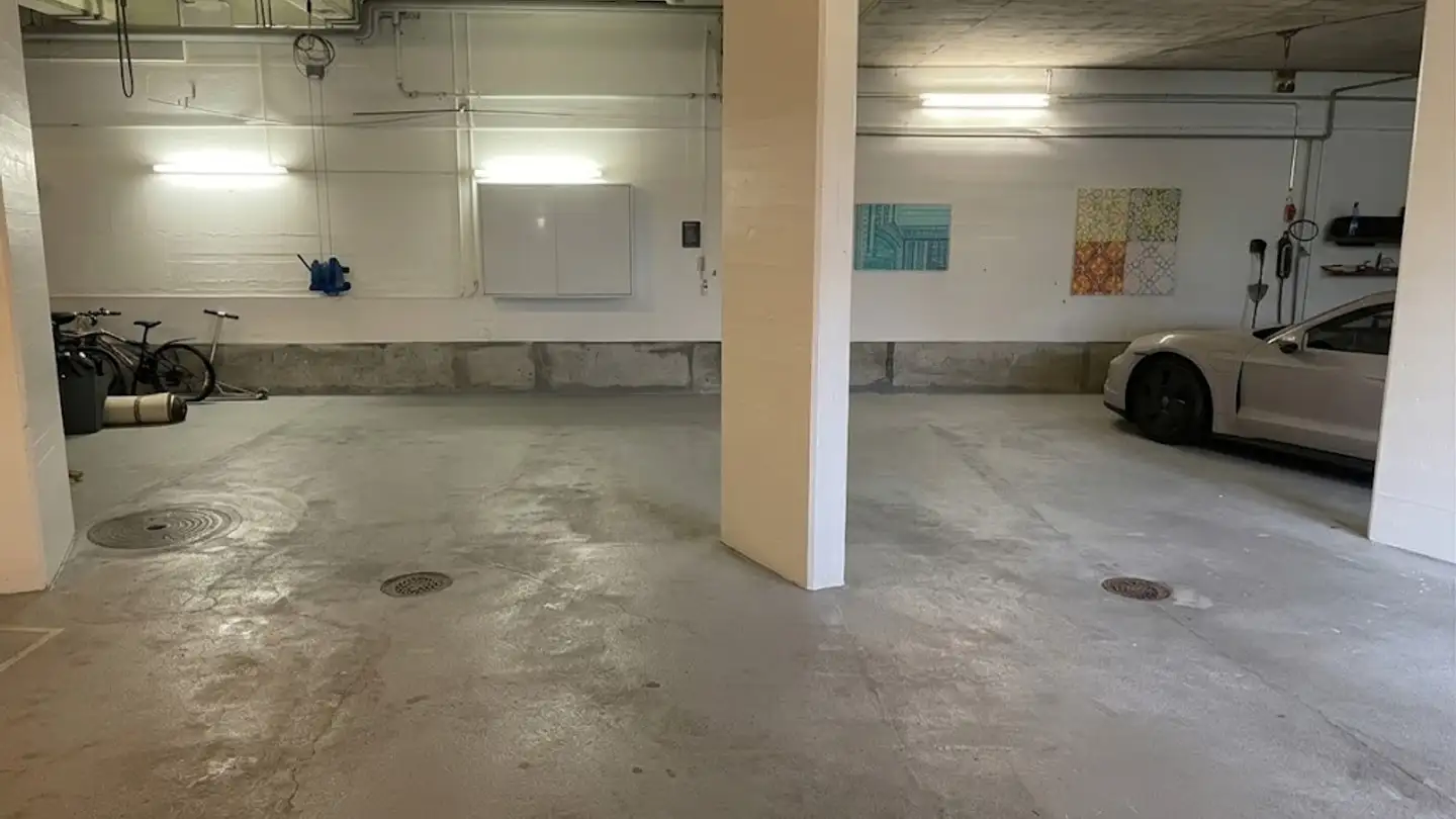 Garage singolo in affitto - 8704 Herrliberg
