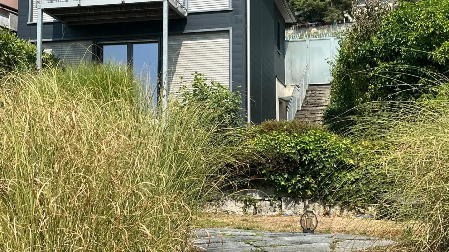 Maison individuelle à louer - Route De Neuchâtel / Neuenburgstrasse 104b, 2505 Biel/Bienne - Photo 2