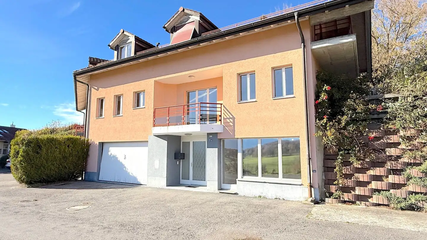 Stepped house for sale - 1070 Puidoux
