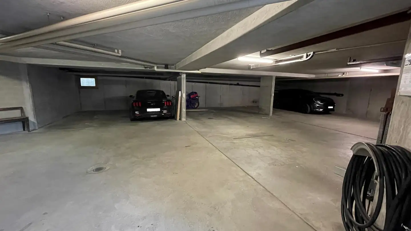 Tiefgaragenstellplatz mieten - Vorderhausstrasse 1, 9053 Teufen AR