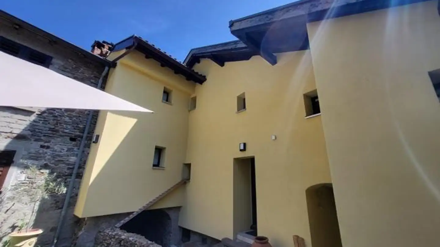 Appartamento in affitto - 6802 Rivera - Photo 2