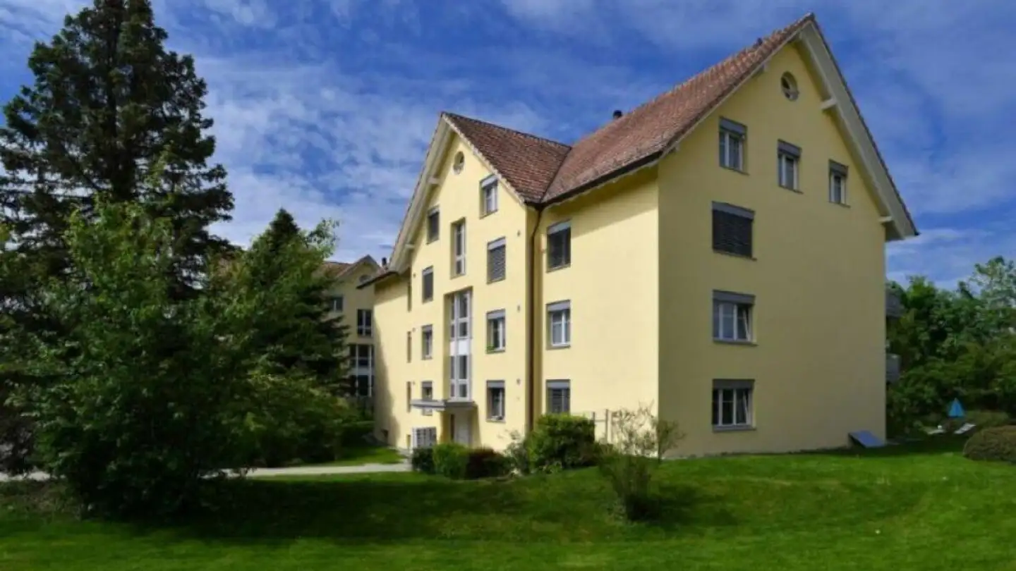 Dachgeschosswohnung mieten - Erlenstrasse 5, 9212 Arnegg