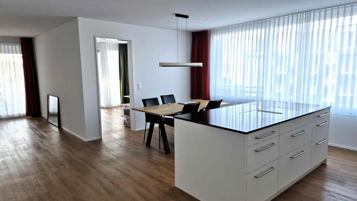 Apartment for rent - Zürcherstrasse 5, 8852 Altendorf - Photo 2