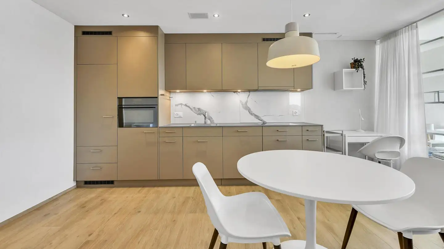 Wohnung mieten - Zentralstrasse 49, 8212 Neuhausen am Rheinfall - Foto 2