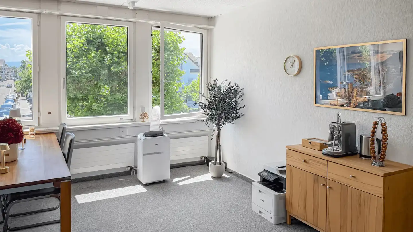 Office space for rent - Kohlrainstrasse 1, 8700 Küsnacht ZH - Photo 3