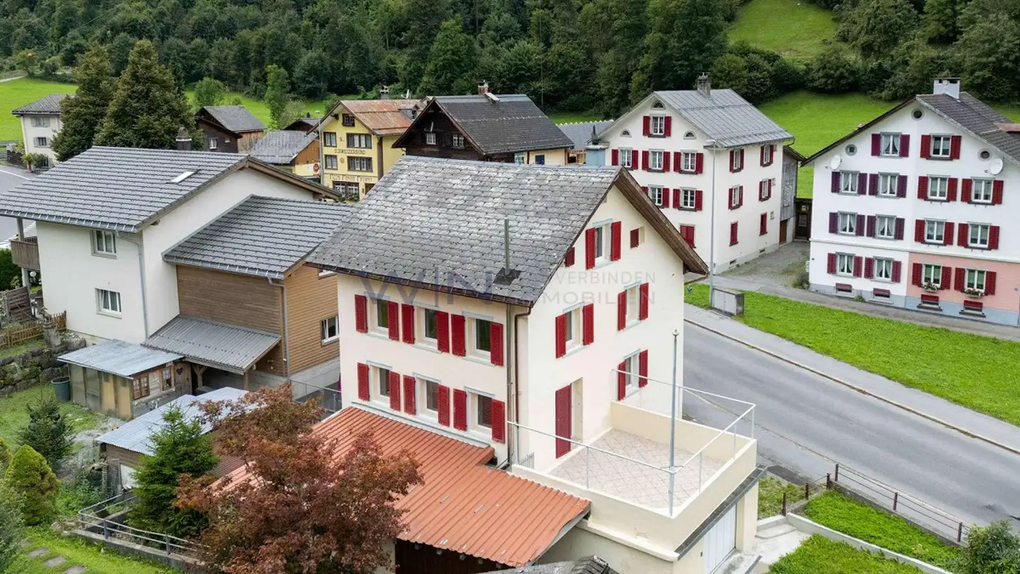 Single house for sale - 8783 Linthal - Photo 2