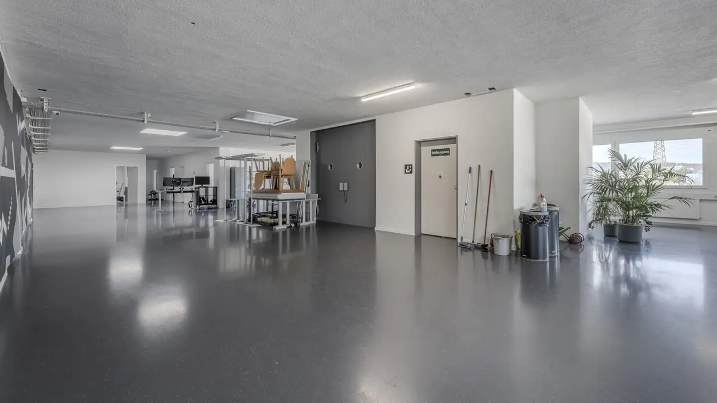 Commercial for rent - Riedwiesenstrasse 23, 8305 Dietlikon - Photo 3