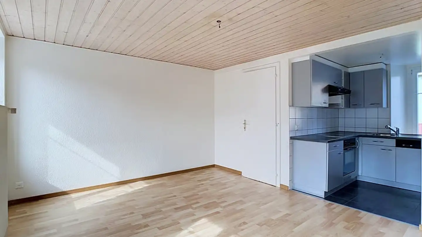 Appartamento in affitto - Rue Du Collège 27, 2300 La Chaux-de-Fonds - Foto 2