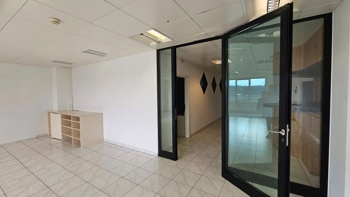 Bürofläche mieten - Hammerstrasse 6, 8180 Bülach - Foto 3