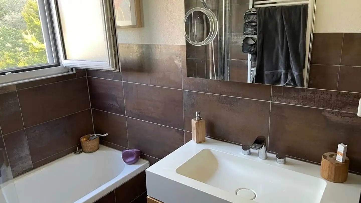 Appartement à louer - Bodenacherstrasse 57, 8121 Benglen