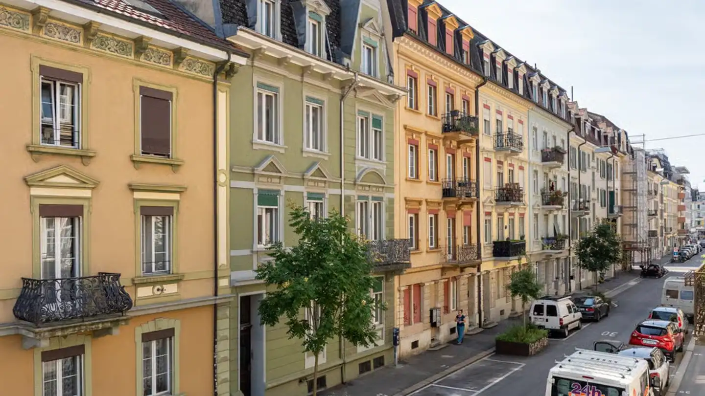 Single garage for rent - Rue Du Milieu / Mittelstrasse 18, 2502 Biel/Bienne