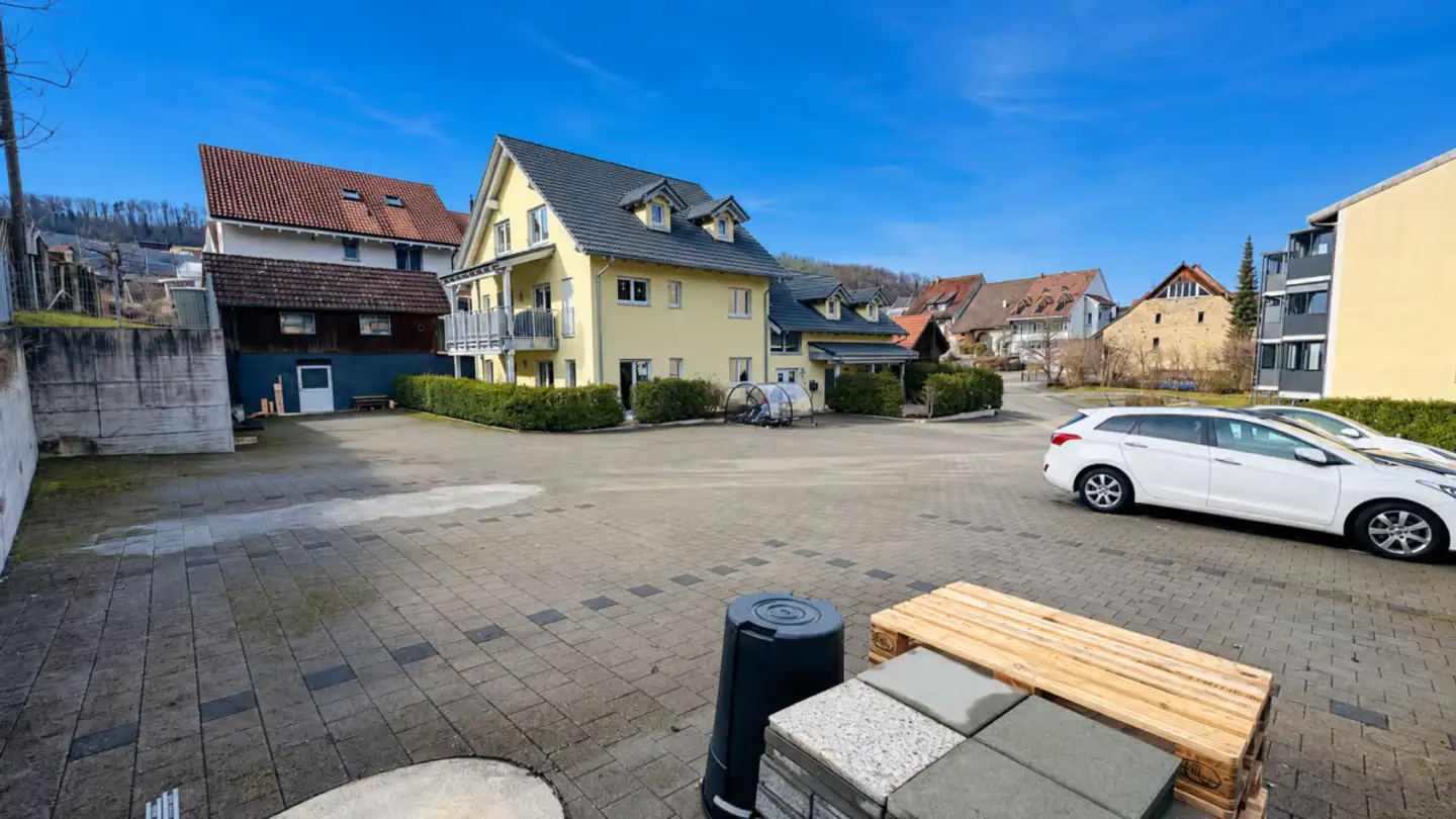 Edificio residenziale in vendita - Hardstrasse 15, 4455 Zunzgen