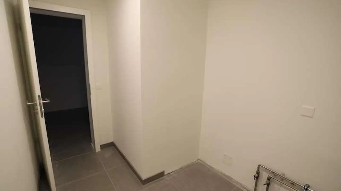 Spazio ufficio in affitto - Via Bossi 1, 6600 Locarno - Foto 3