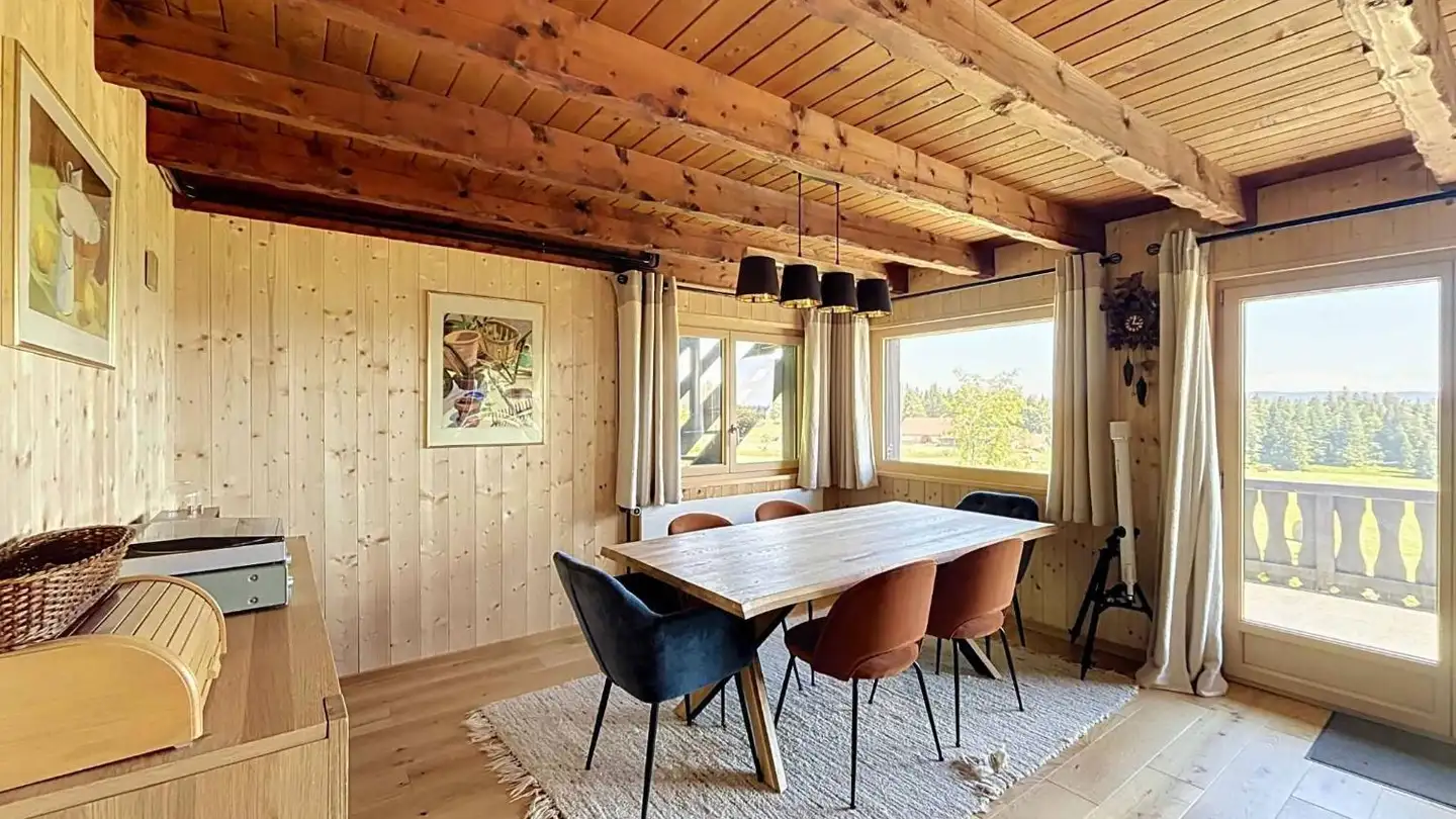 Chalet for sale - Mont-Des-Verrières, 2126 Les Verrières - Photo 3