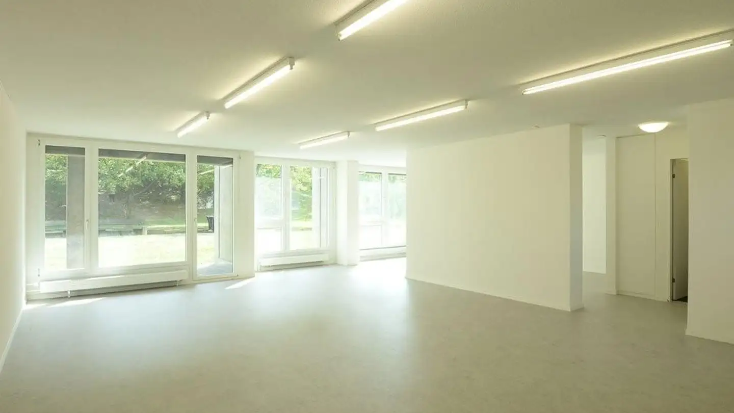 Commercial for rent - Spitalstrasse 78, 8952 Schlieren