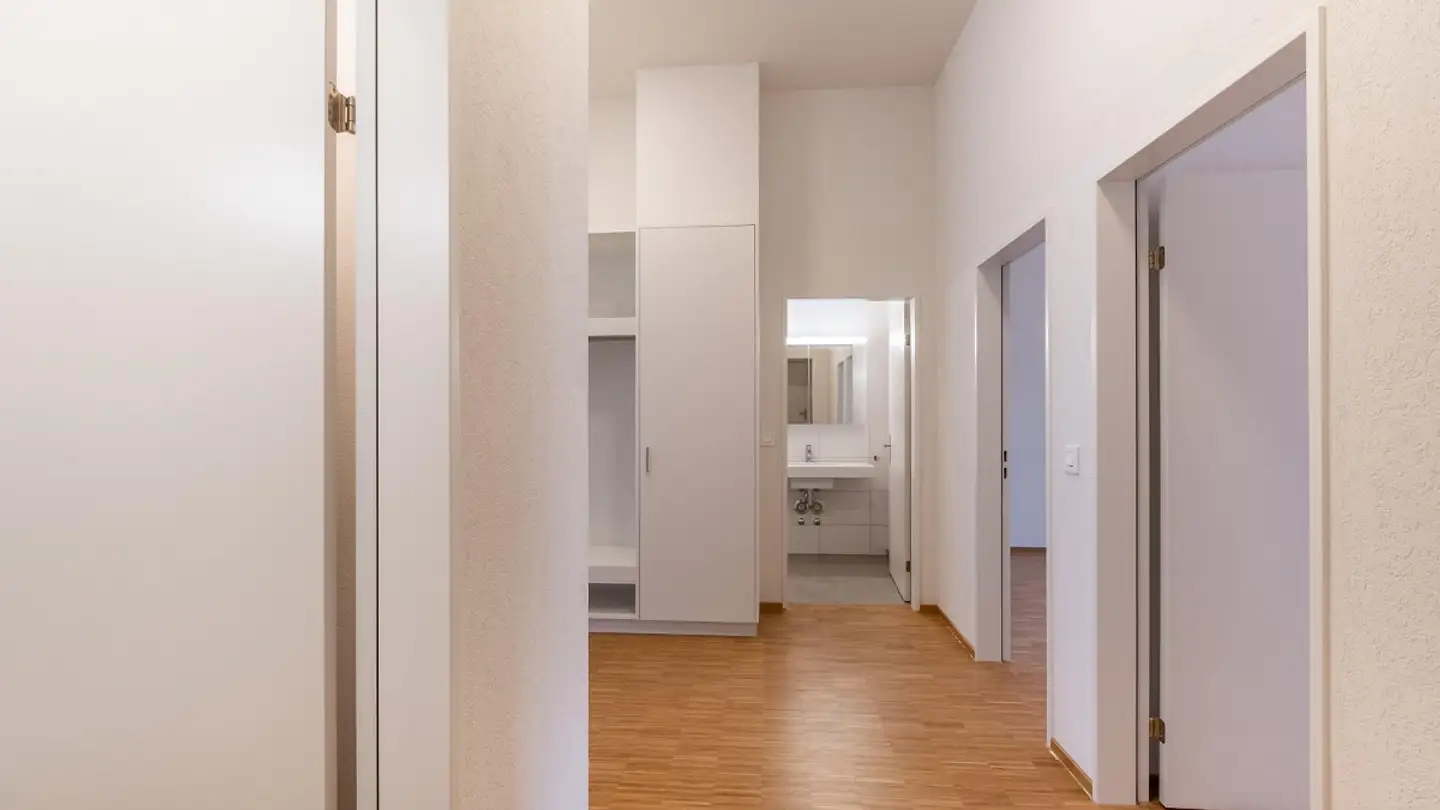 Apartment for rent - Erlenstrasse 23, 8753 Mollis - Photo 2