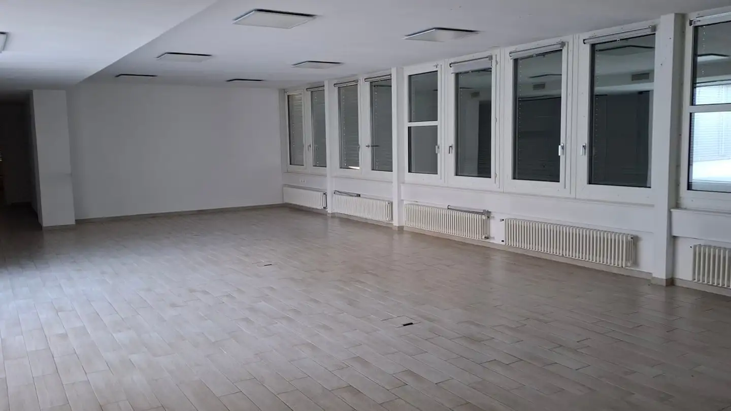 Office space for rent - 6830 Chiasso