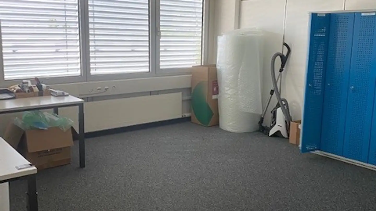 Commercial à louer - Ipsachstrasse 10, 2560 Nidau - Photo 4