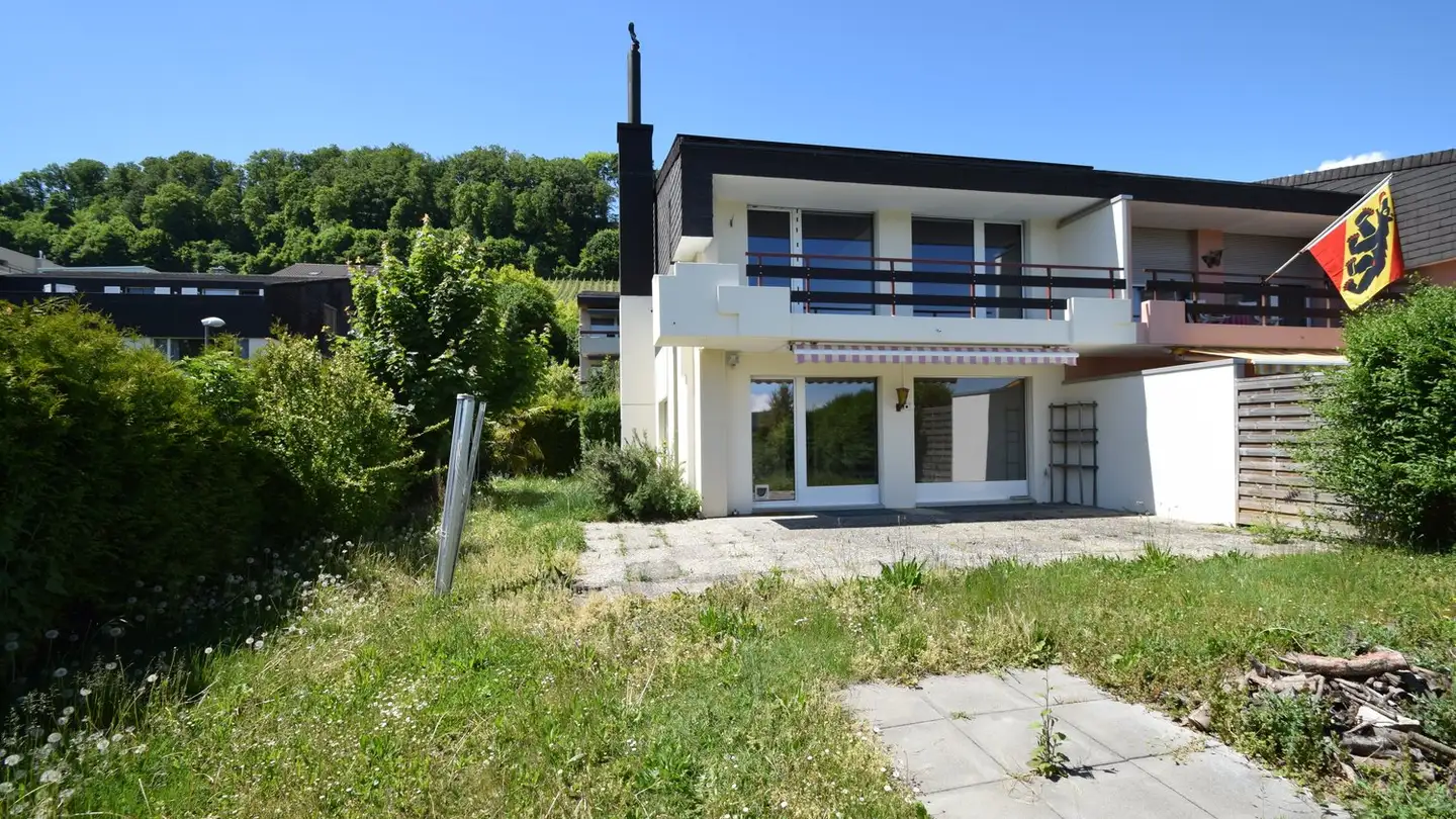 Single house for rent - Länge Reben 10, 3235 Erlach