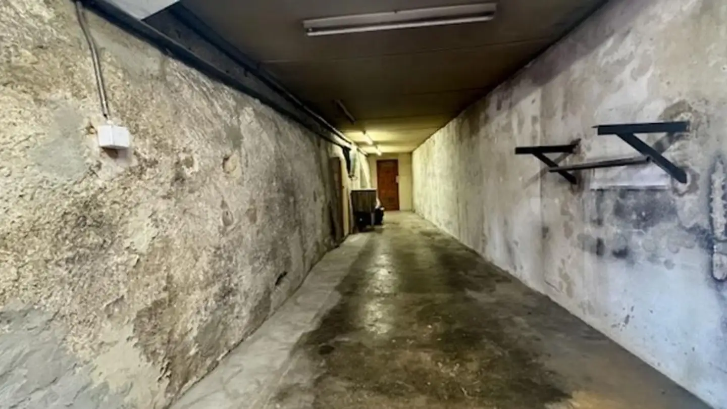 Mischgenutztes Gebäude mieten - Rue Pierre-Dubied 10, 2108 Couvet - Foto 2