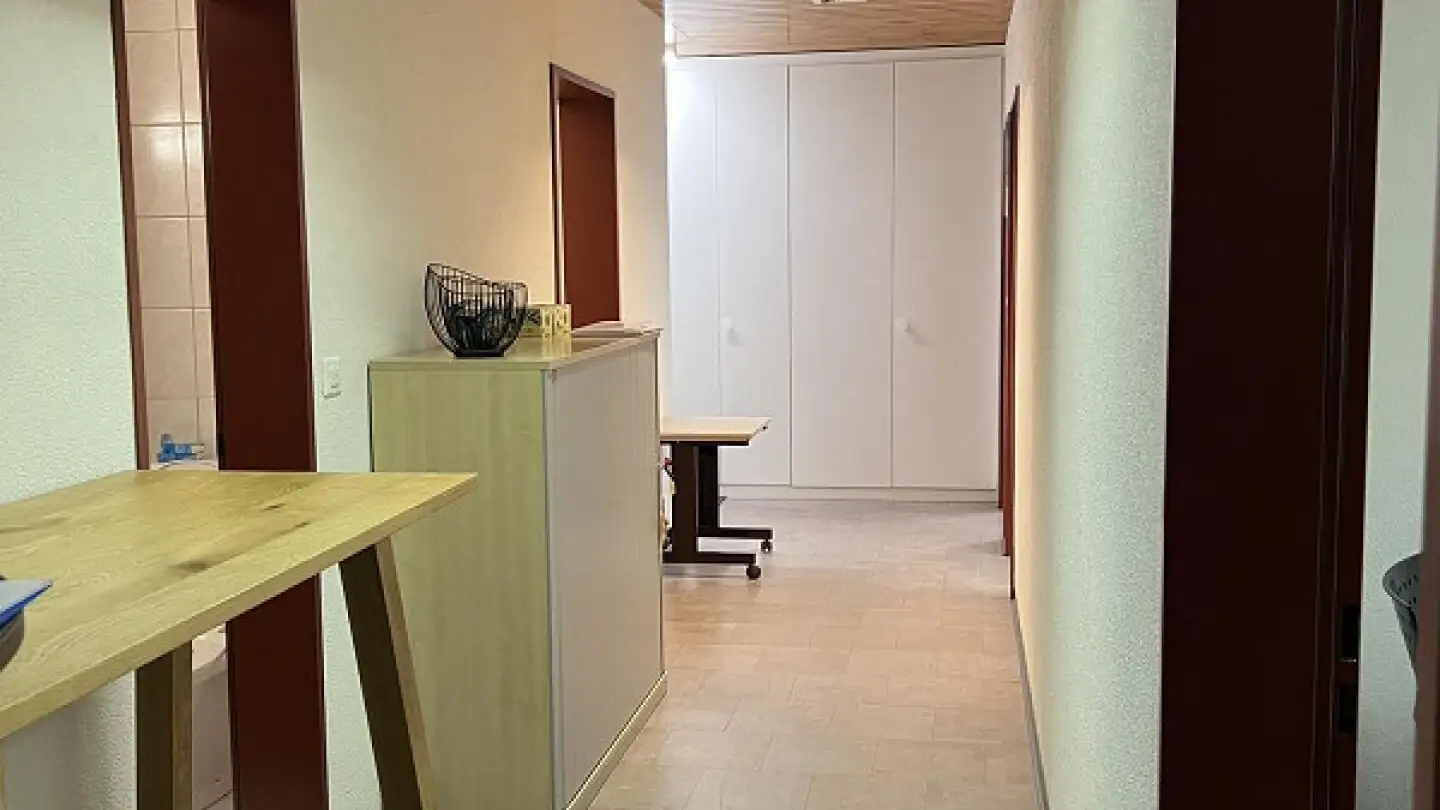 Commerciale in affitto - Schinerstrasse 3, 3900 Brig - Foto 2