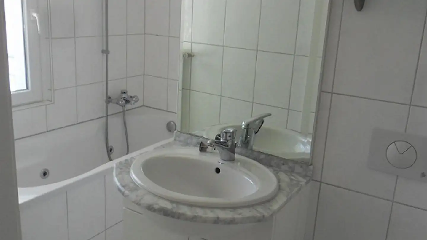 Apartment for rent - Hauptstrasse 14, 5727 Oberkulm - Photo 2