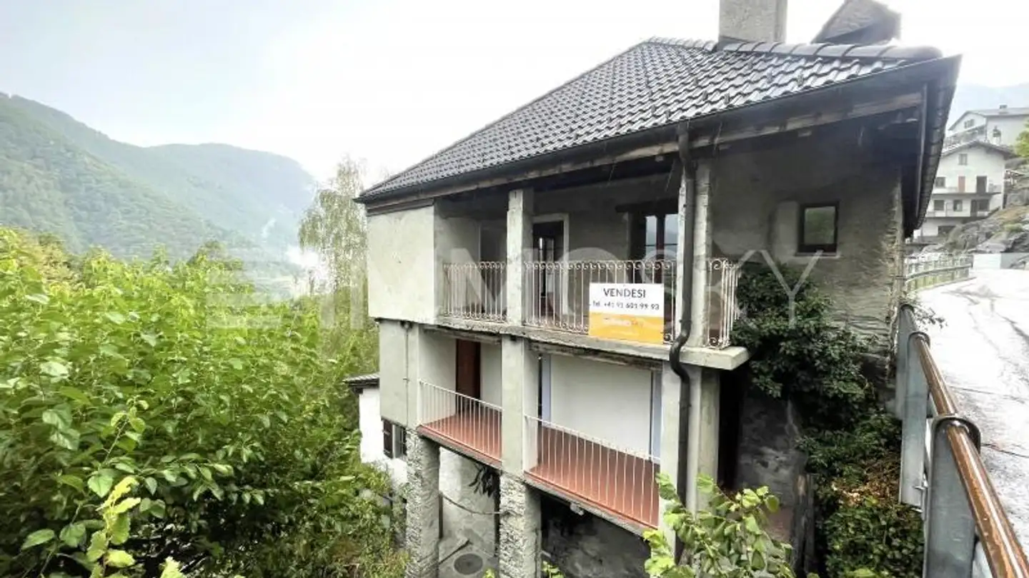 Einfamilienhaus kaufen - 6661 Auressio