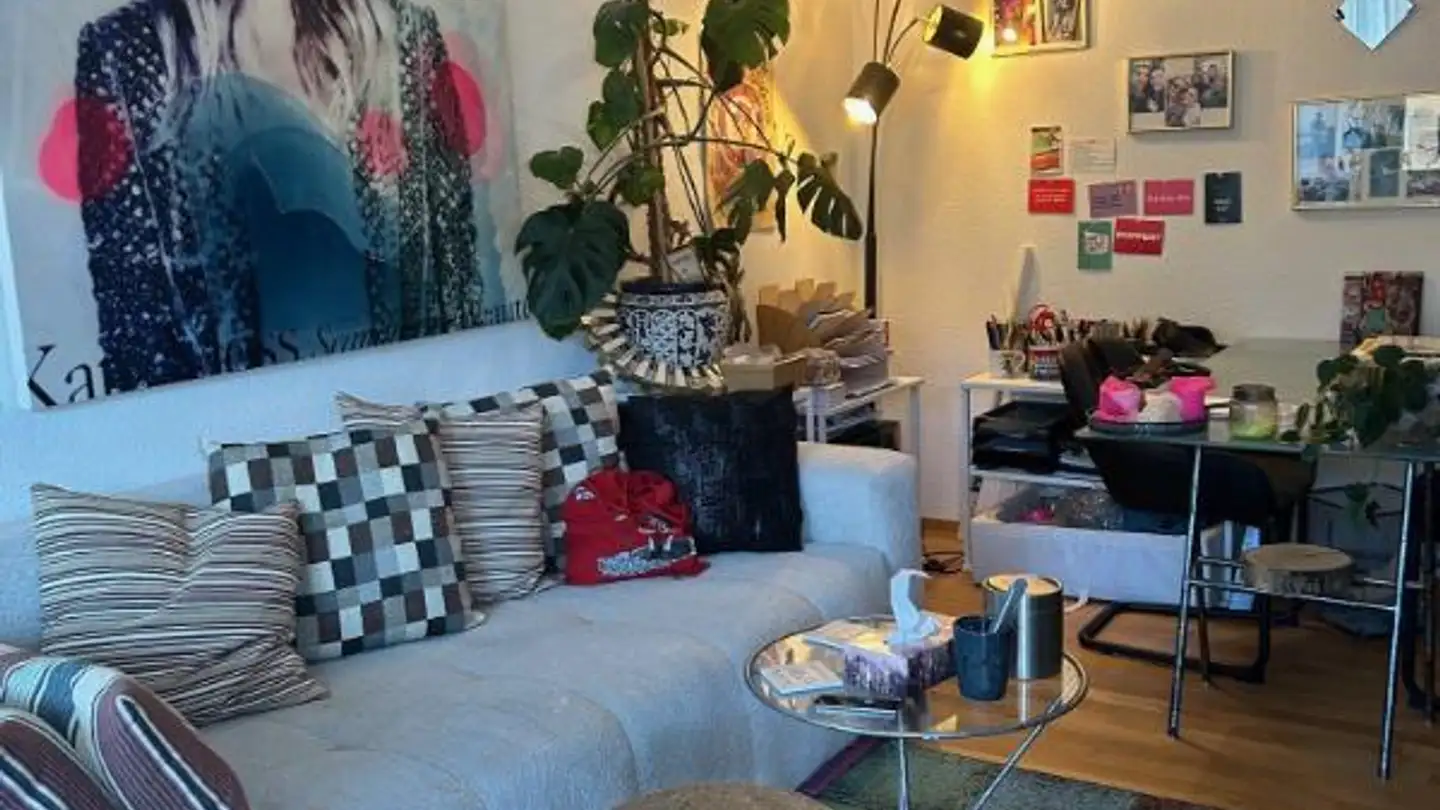 Furnished apartment for rent - Hardstrasse 5, 8004 Zürich - Photo 3