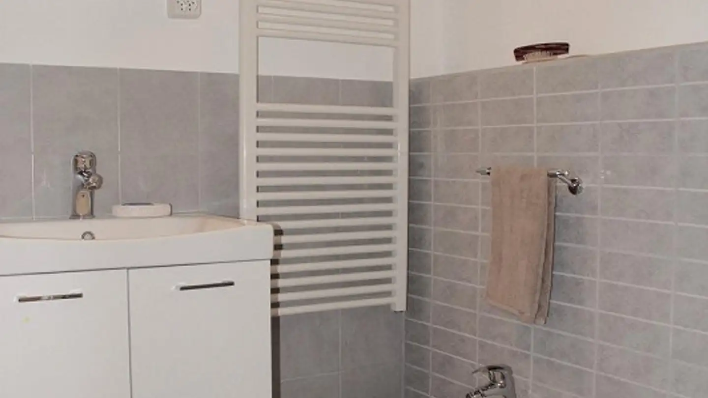 Appartamento in affitto - Via Ai Bürich 3, 6952 Canobbio - Foto 4