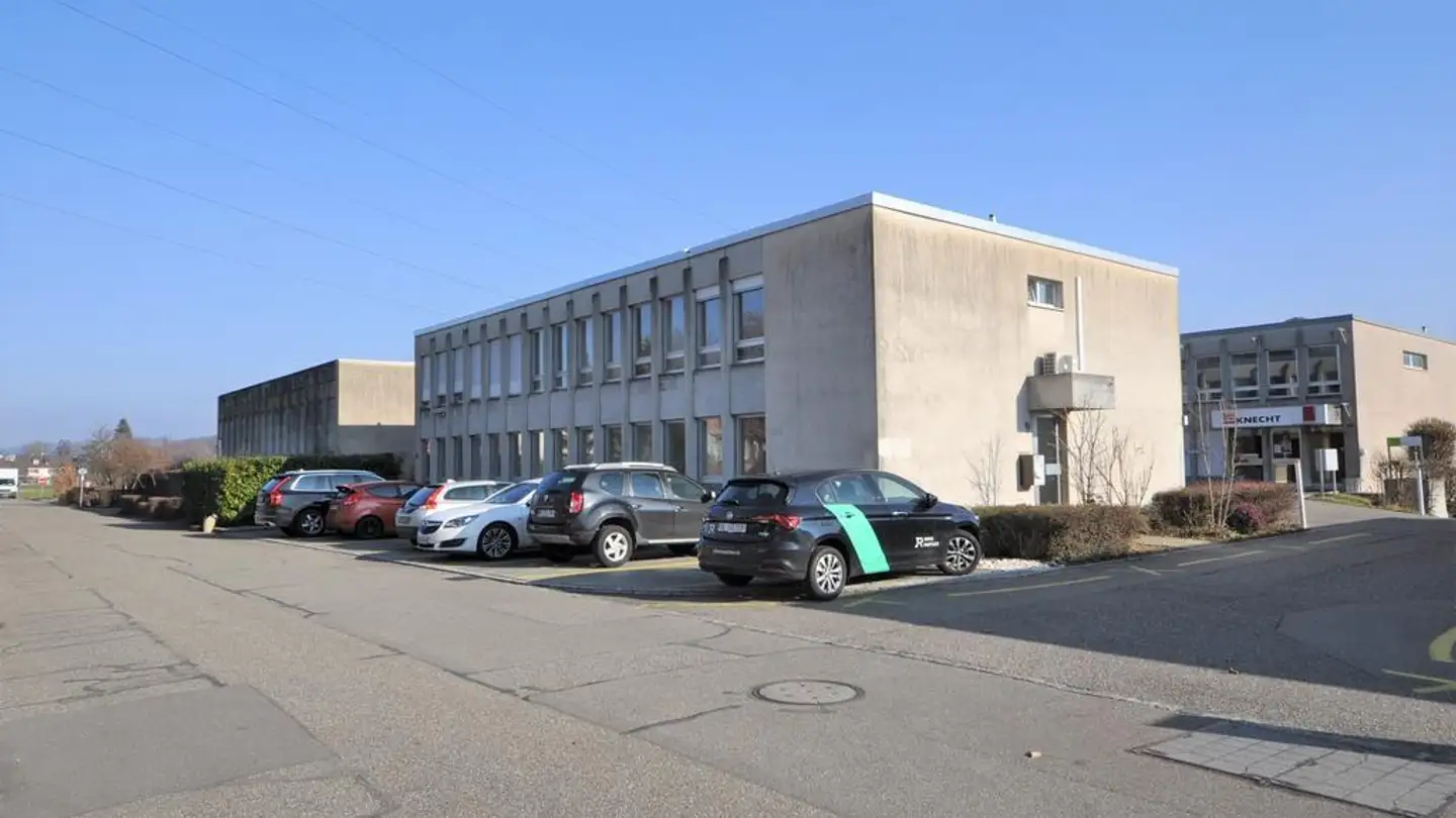 Parcheggio esterno in affitto - Buchenstrasse 57, 4142 Münchenstein