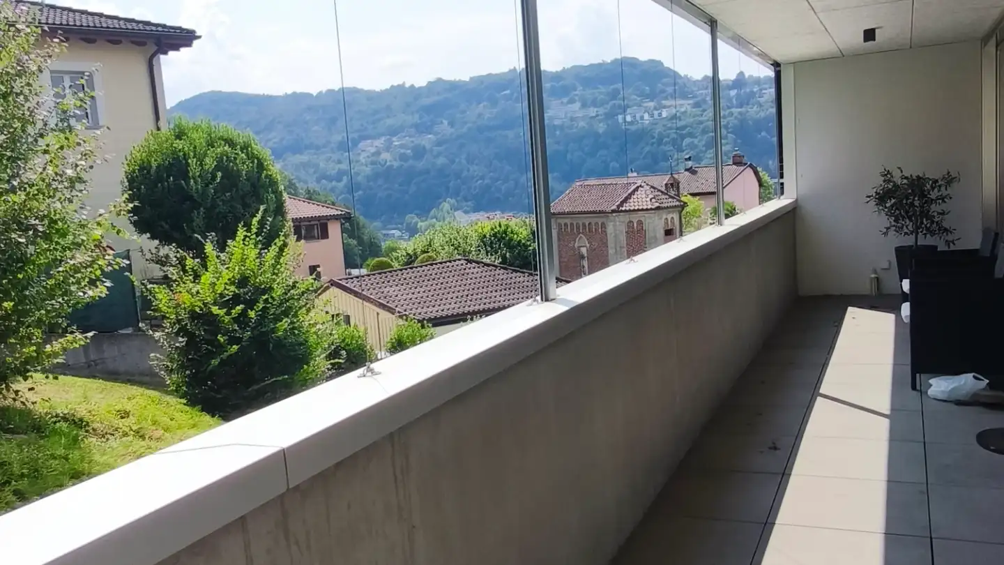 Appartement à louer - Via Senago, 6912 Pazzallo