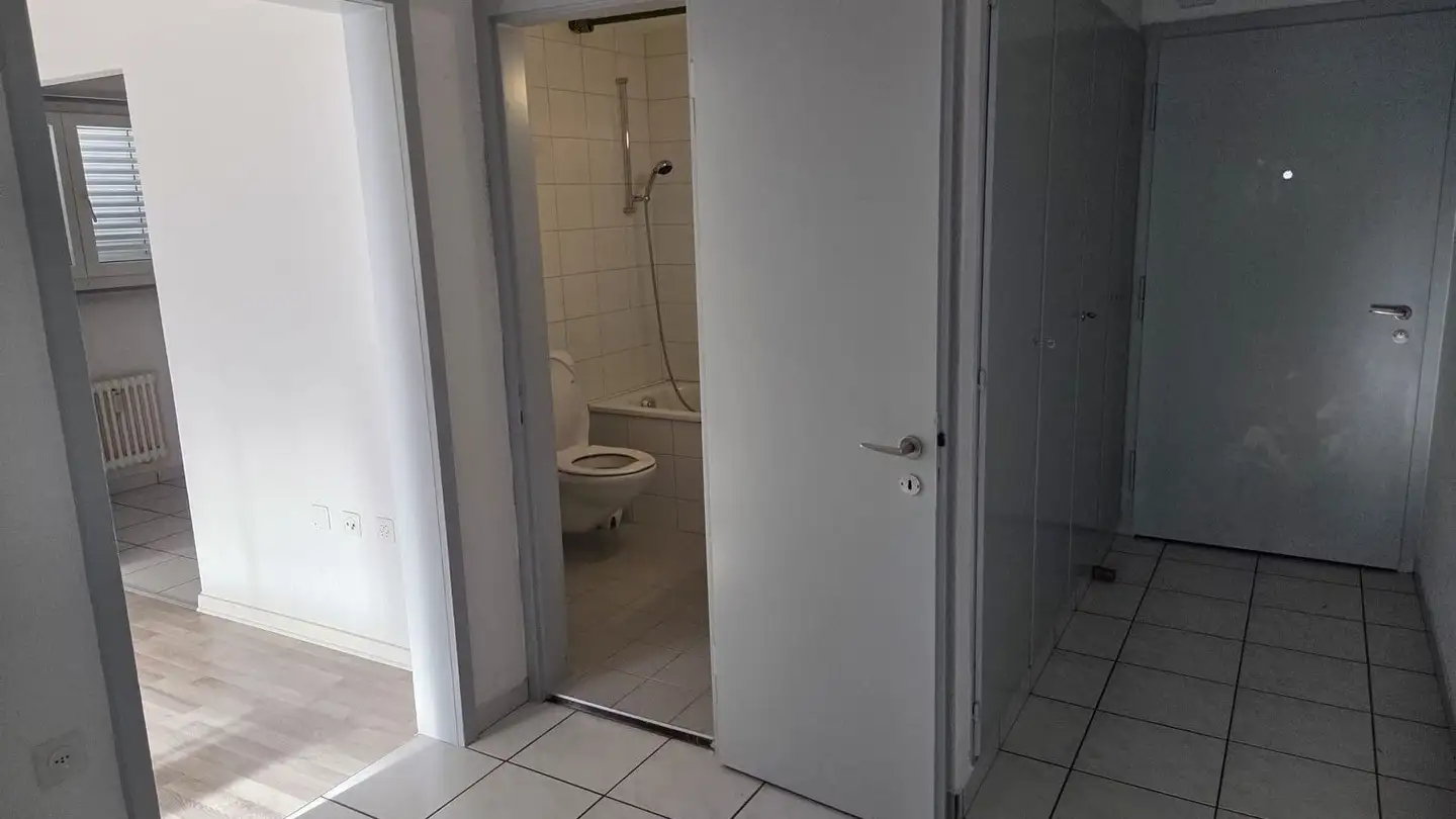 Appartement à louer - Rue De Vigneule 11, 2740 Moutier - Photo 2