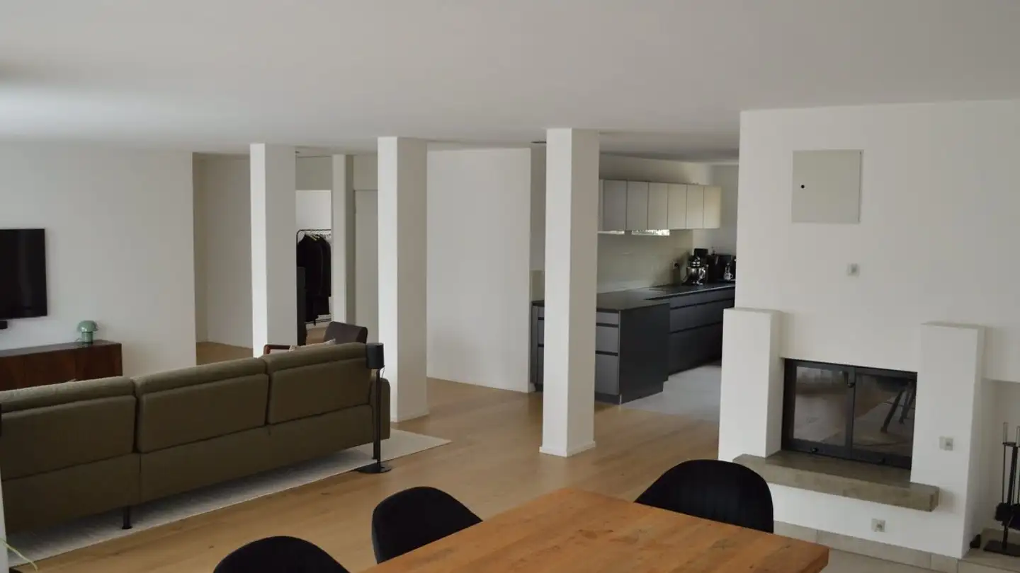 Apartment for rent - Rabenfluhstrasse 18, 8212 Neuhausen am Rheinfall - Photo 2