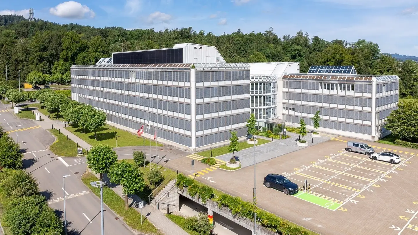 Office space for rent - Bachtobelstrasse 4, 8810 Horgen