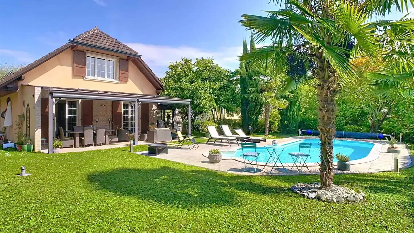 Villa for sale - 1023 Crissier