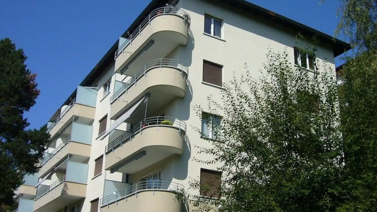 Wohnung mieten - Aarhaldenstrasse 2, 3052 Zollikofen
