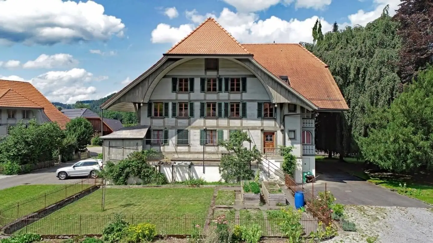 Edificio residenziale in vendita - Emmentalstrasse 34, 3432 Lützelflüh-Goldbach