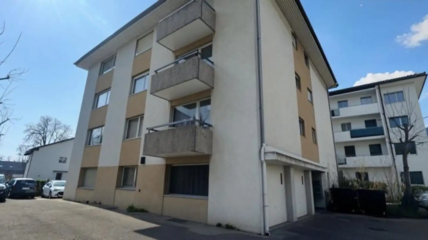 Espace de stockage à louer - Rue Du Mouson 4, 2074 Marin-Epagnier